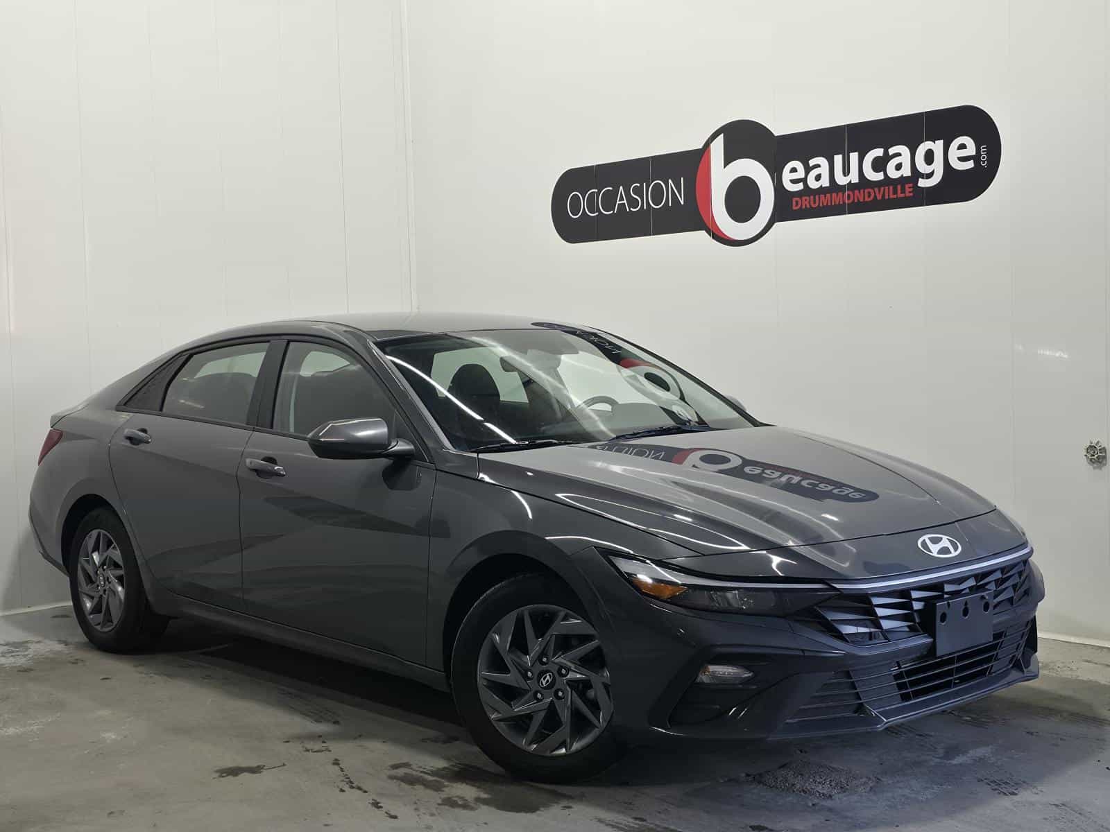 2024 Hyundai Elantra SEL - Image 1