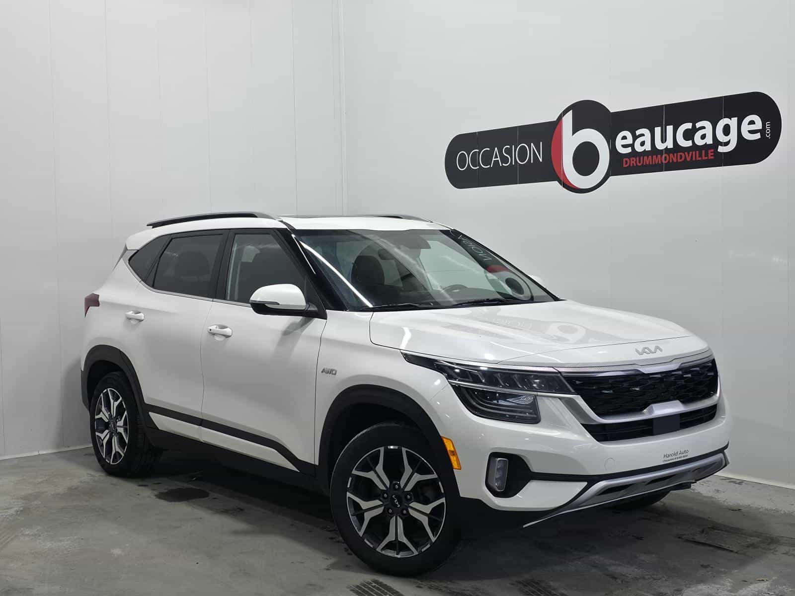 2023 Kia Seltos EX Premium - Image 1