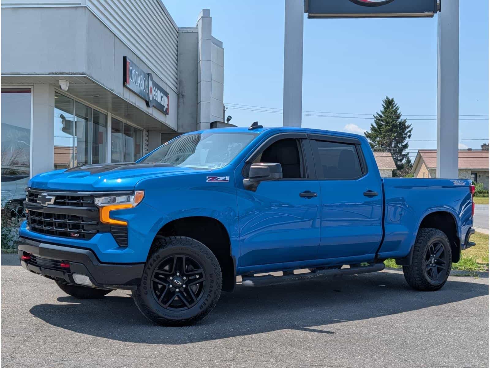 2024 Chevrolet Silverado 1500 LT Trail Boss - Image 1
