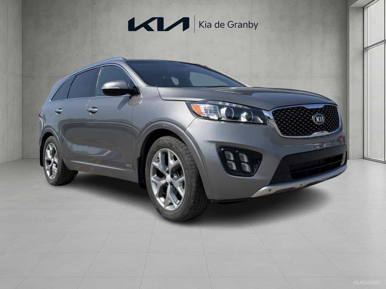 2017 Kia Sorento SX V6 - Image 1