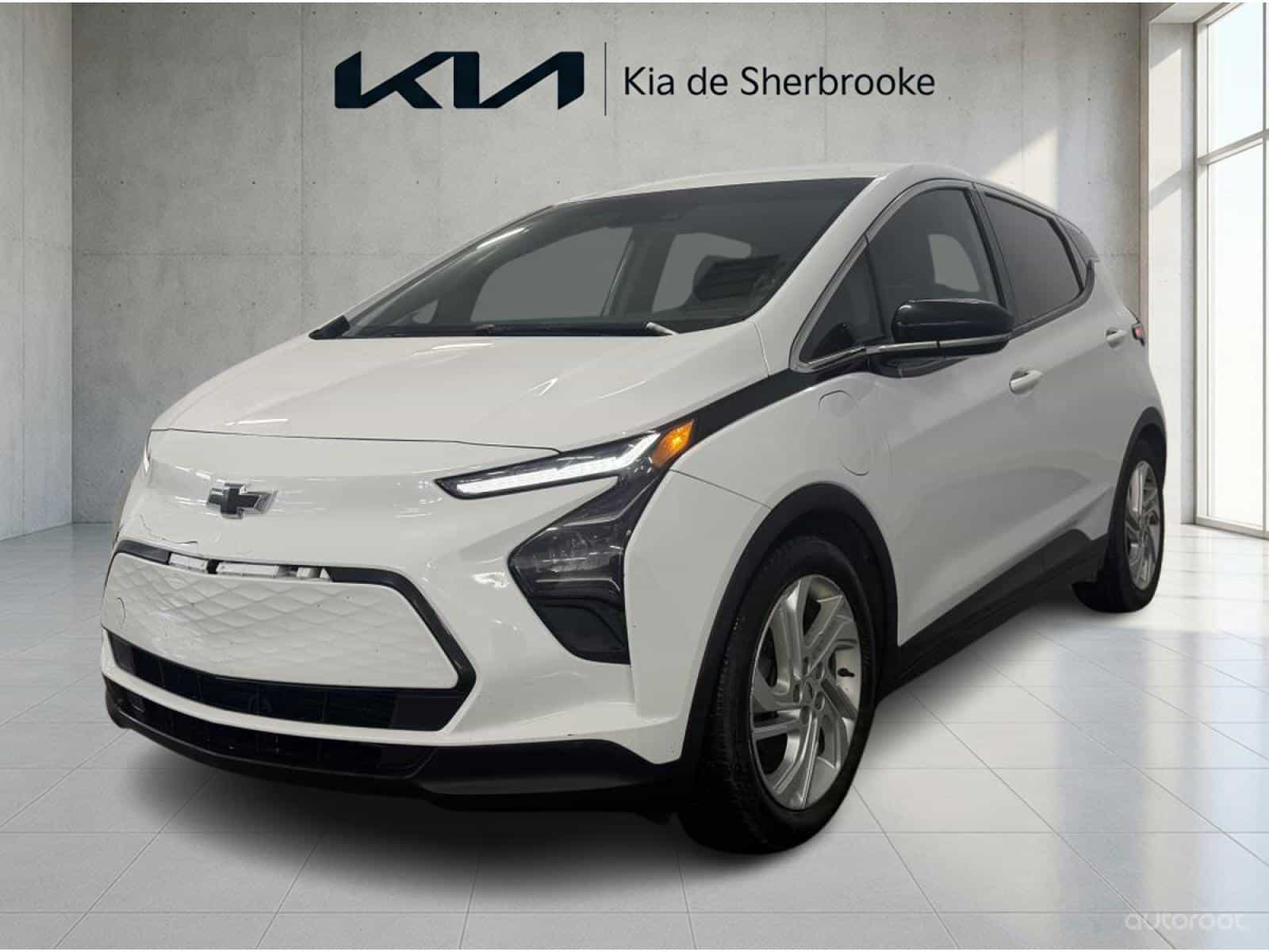 2023 Chevrolet Bolt EV LT - Image 1