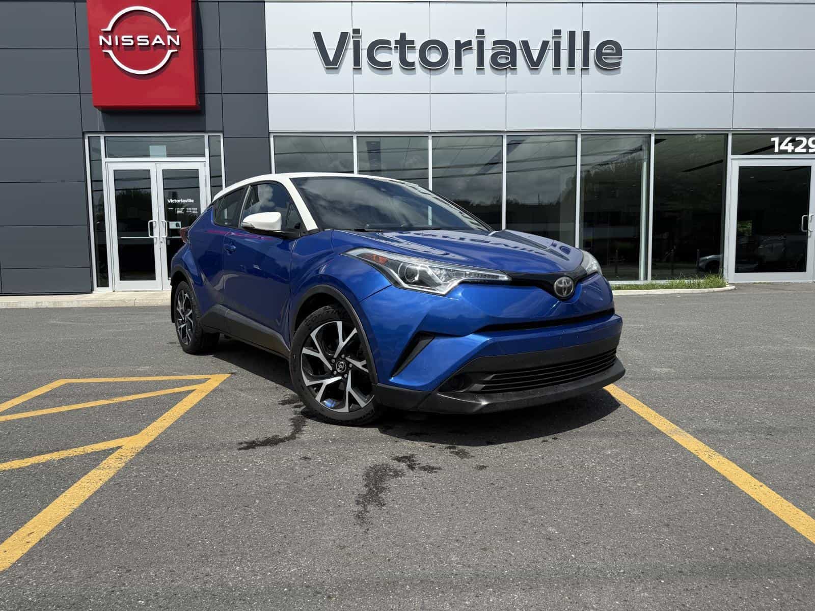 2018 Toyota C-HR XLE - Image 1