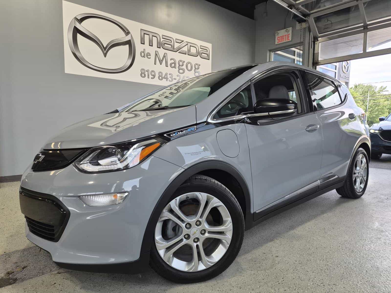 2019 Chevrolet Bolt EV LT - Image 1