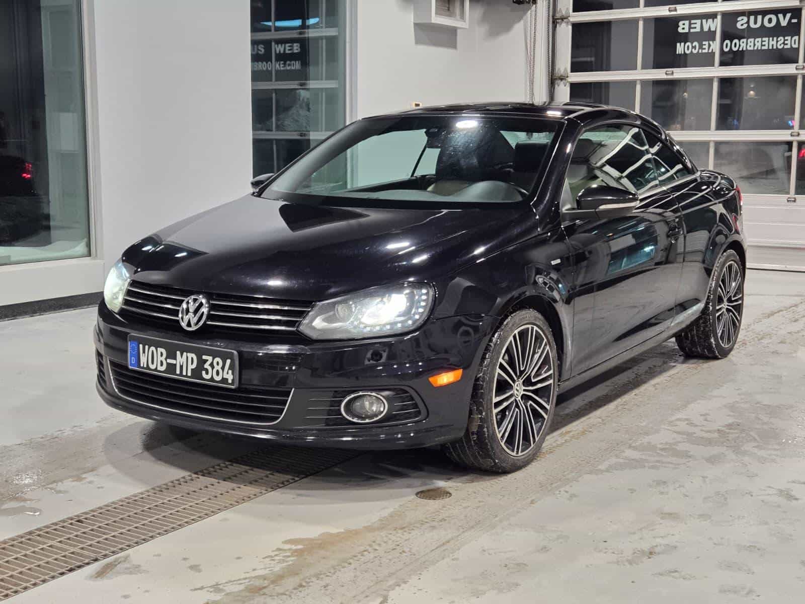 2015 Volkswagen Eos Wolfsburg - Image 1