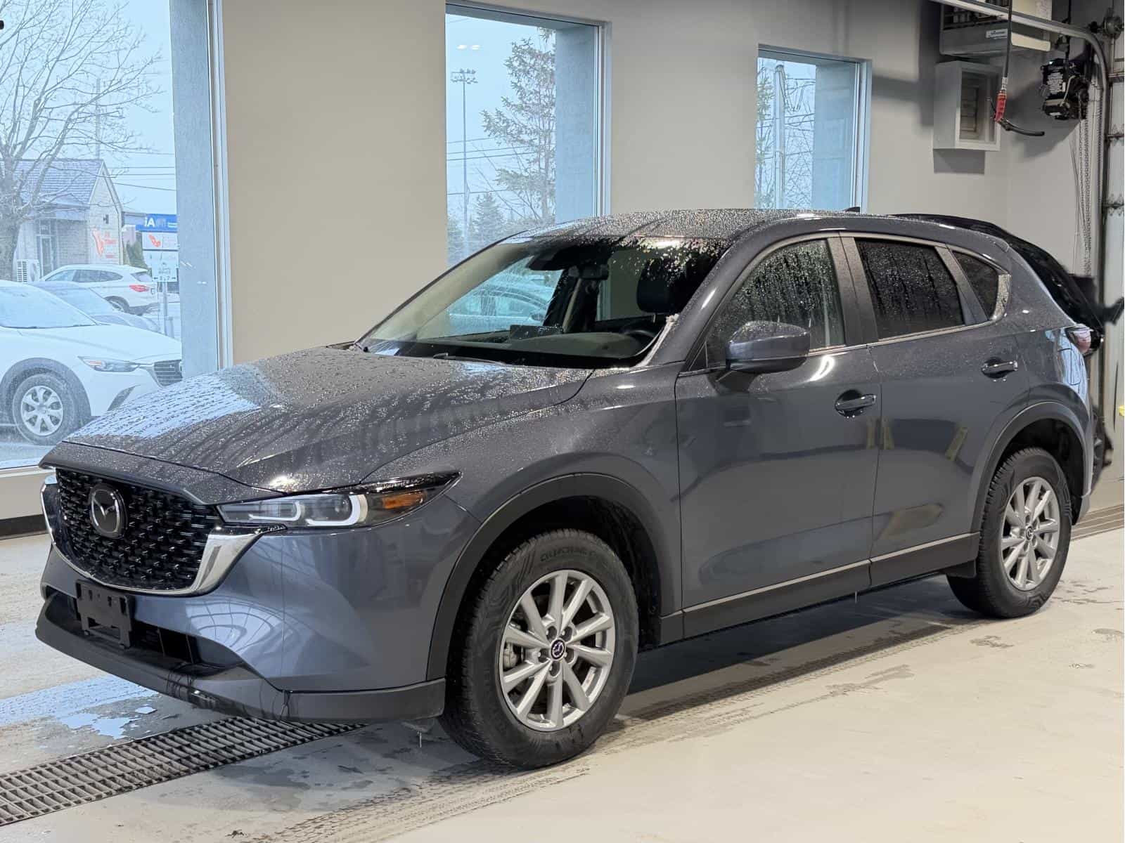 2025 Mazda CX-5 GS - Image 1