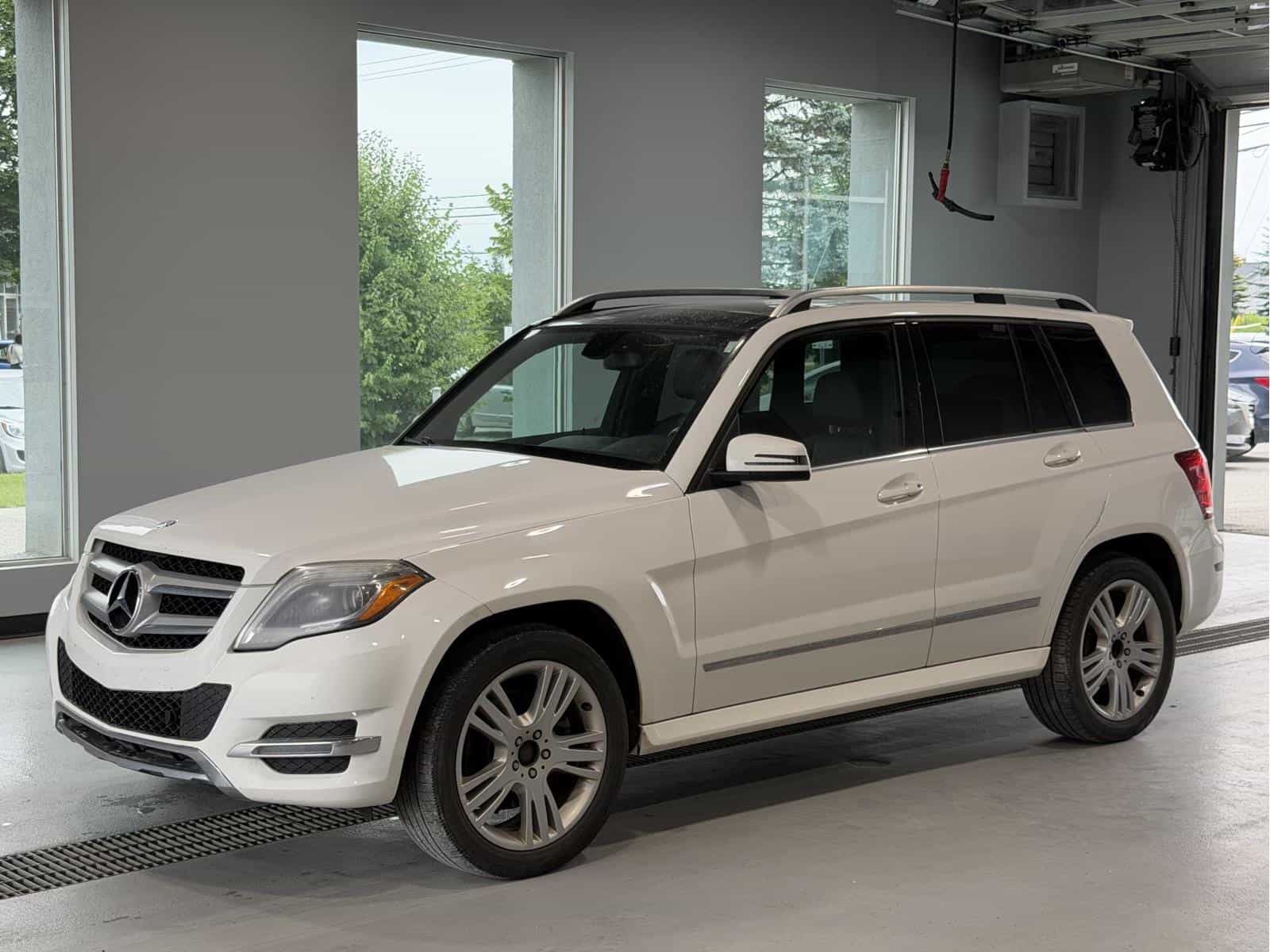 2015 Mercedes-Benz GLK GLK250 BlueTec - Image 1