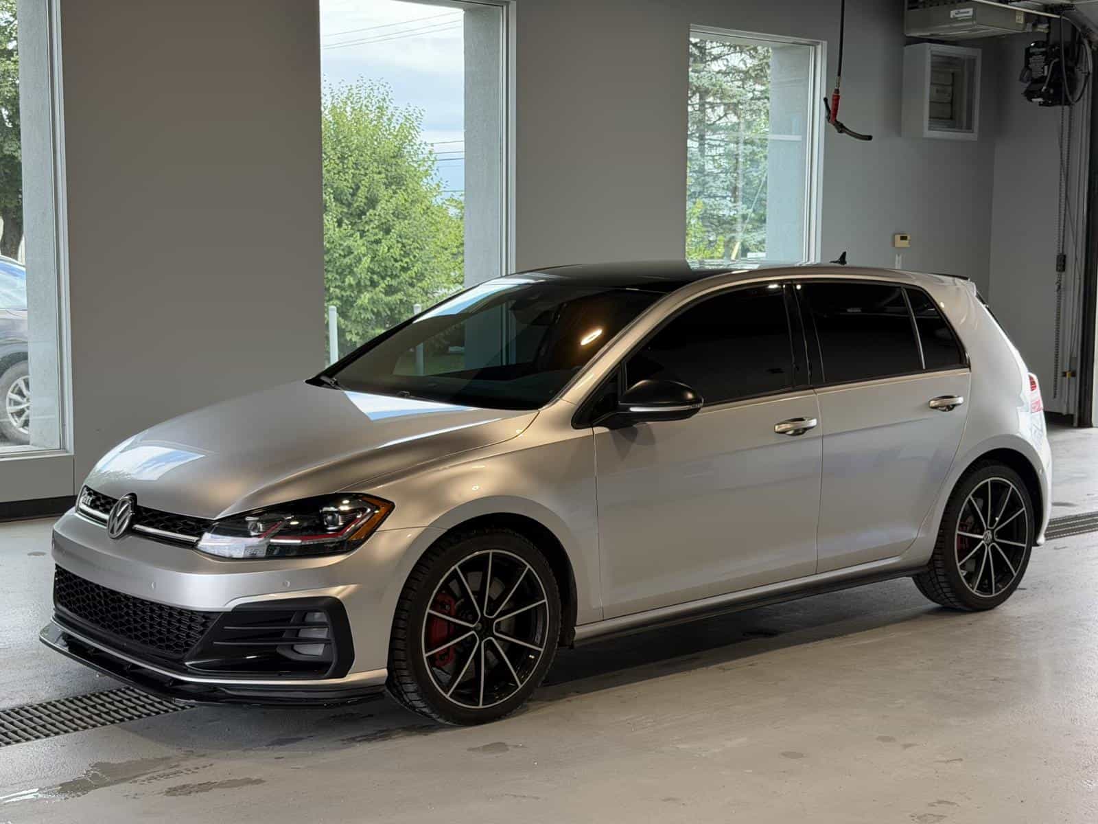2021 Volkswagen Golf GTI Autobahn - Image 1