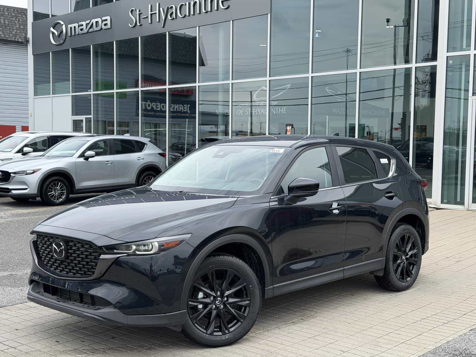 2025 Mazda CX-5 Kuro - Image 1
