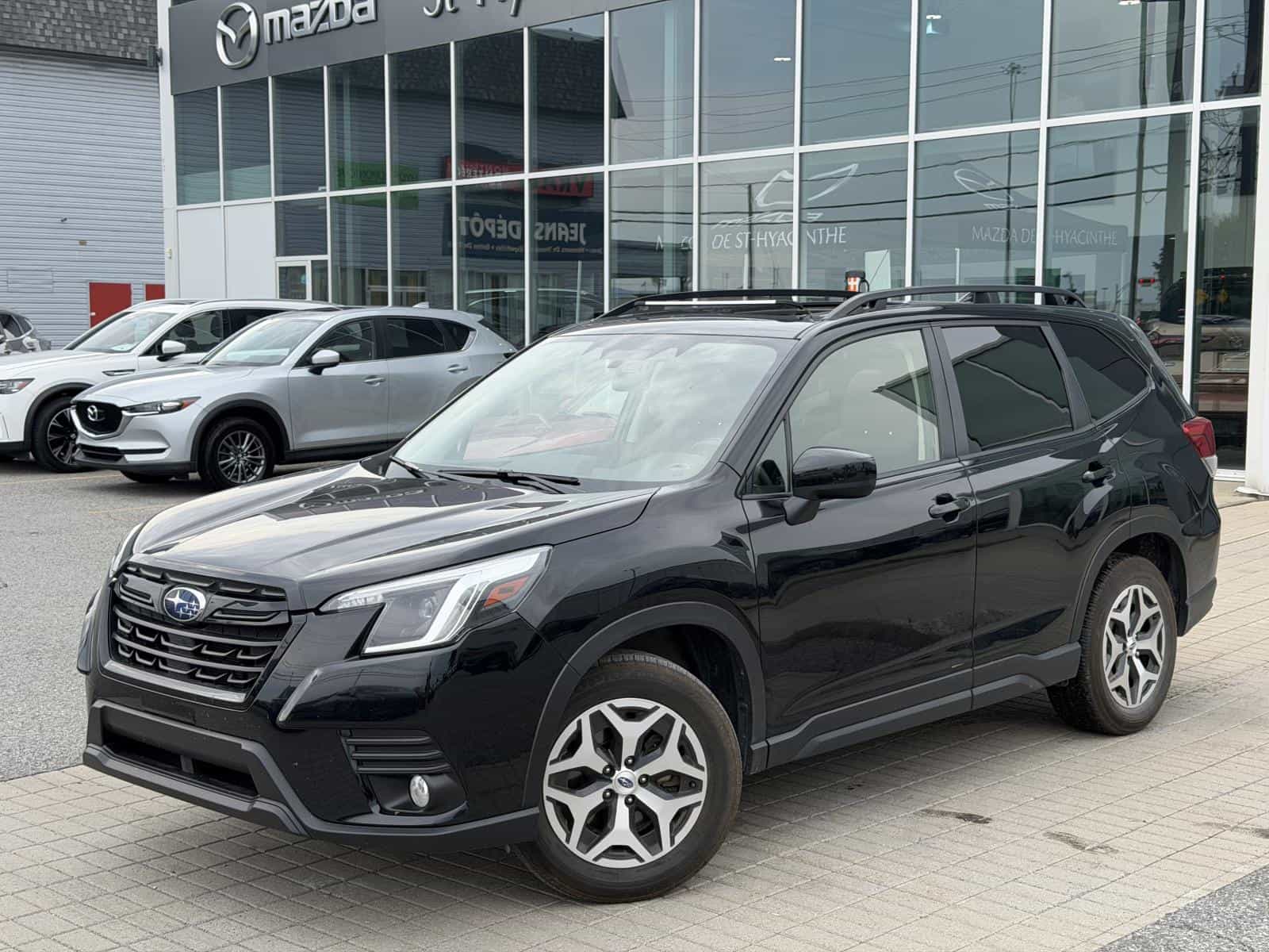 2023 Subaru Forester 2.5i Touring - Image 1