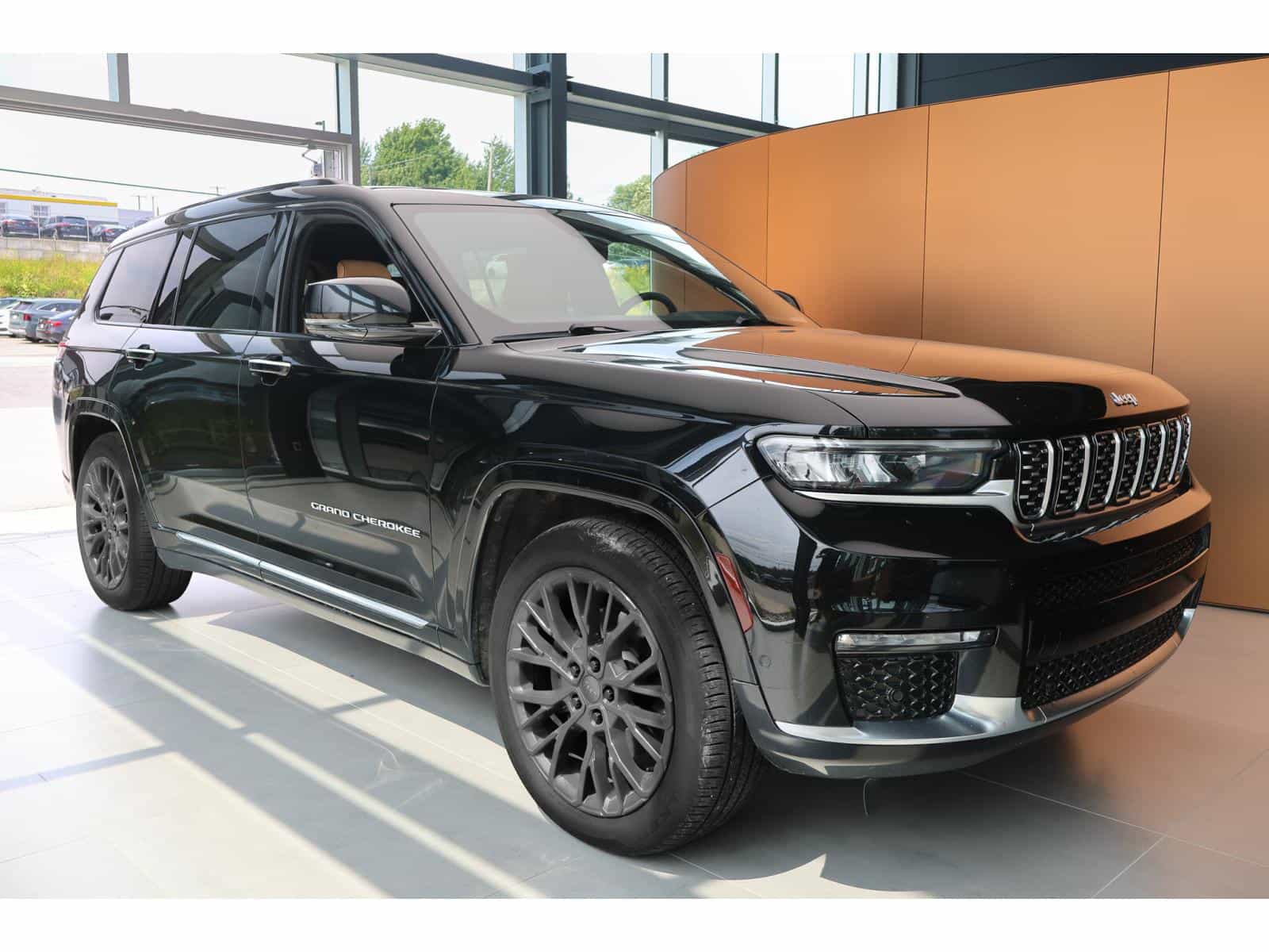 2023 Jeep Grand Cherokee L Summit Reserve - Image 1