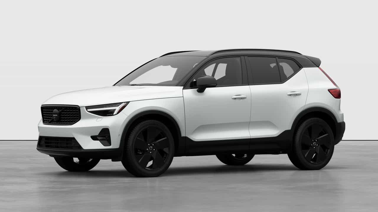 2026 Volvo XC40 B5 - Ultra Black Ed - Image 1