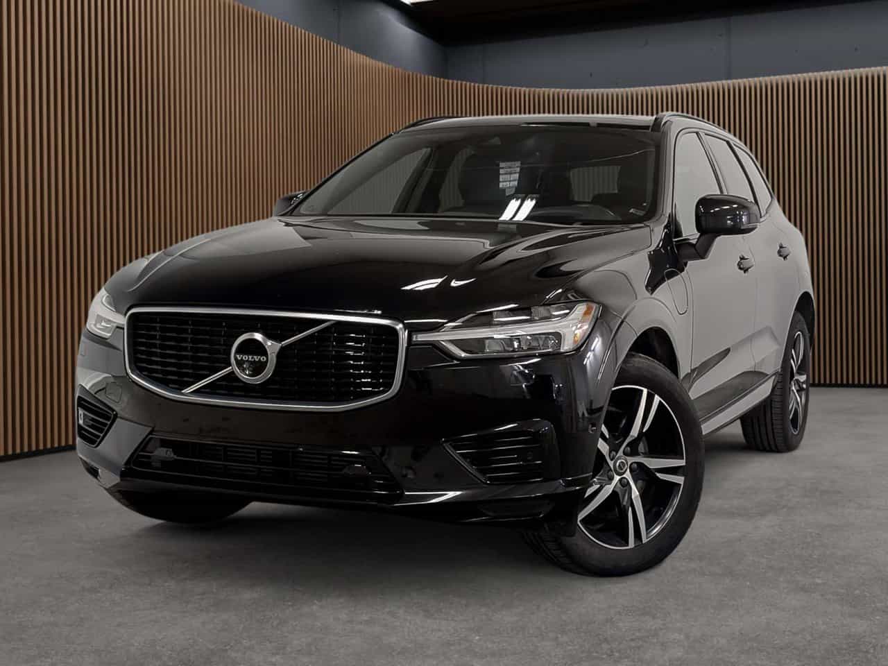 2020 Volvo XC60 R-Design - Image 1