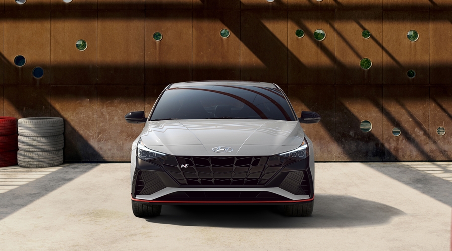 Hyundai-Magog-Elantra-N-2022_devant